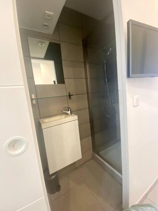 Joli Appartement Tres Proche De La Mer Marseille Eksteriør billede